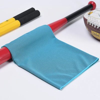 gearkulture-cooling-towel-with-storage-box.jpg