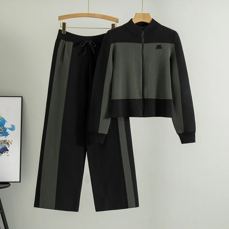 Casual Knitted Sportswear Set for Women Faionable Small Size Two-Piece Spring Autumn 2025 Trendy Ensemble