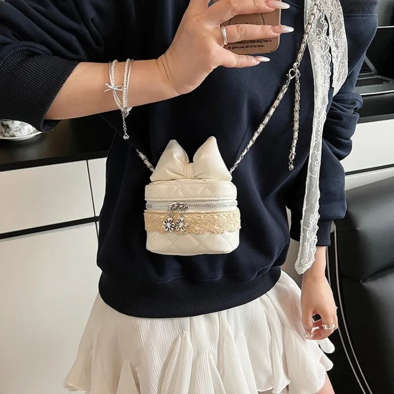 Fashion Must Have Crossbody Bag For Women Stylish Shoulder Bag For Ladies Chic Handbag Purse Underarm For Good Looks